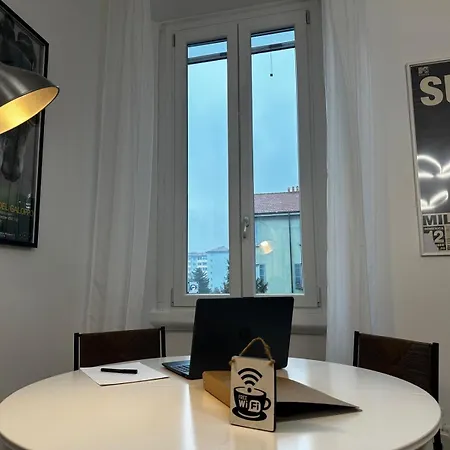 Rifugio Silenzioso Sui Navigli, * Milaan